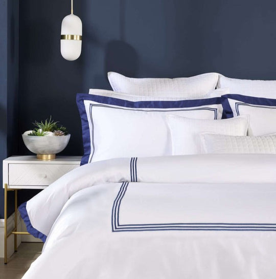 Elegance Linea Bedding Set