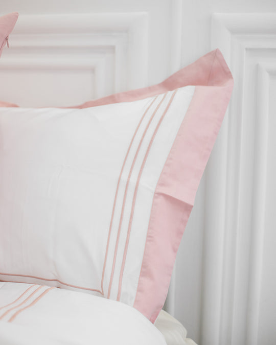 Elegance Linea Bedding Set