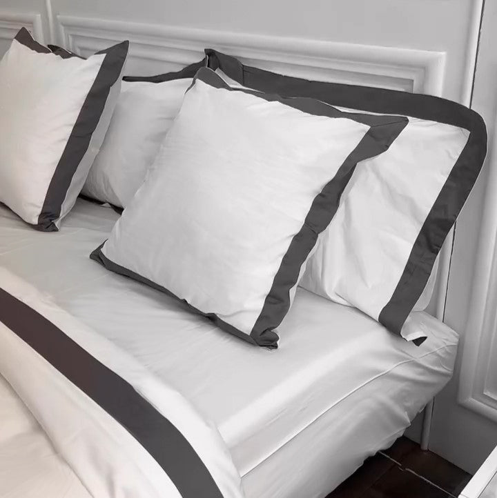 Luxe Classic Bedding Set