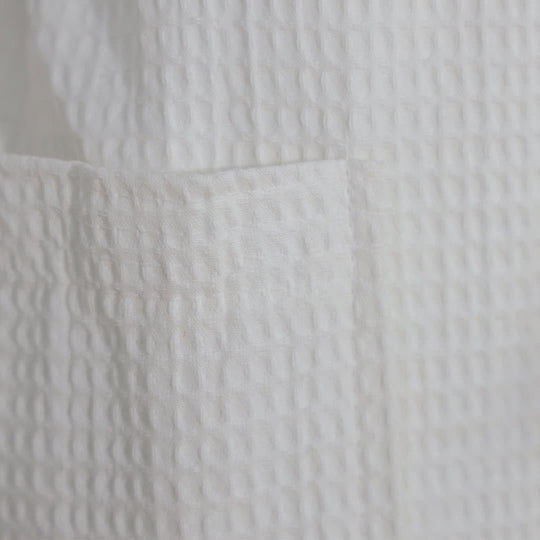 أرواب حمام لامارفيل مصنوعة من القطن بنسبة 100% باللون الأبيض