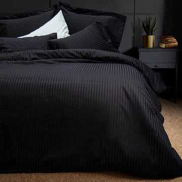 Blackened Pearl 1CM Hotel Stripes Fitted Sheet Set