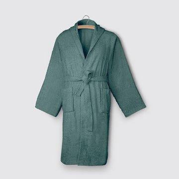 La'Marvel Salon Bathrobes باللون الواقعي